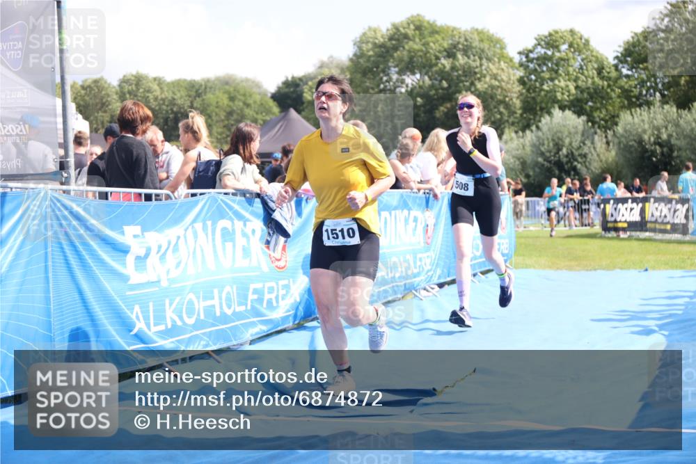 25.08.2024 - Elbe Triathlon Hamburg H.Heesch http://msf.ph/oto/6874872 25.08.2024 12:01:48 Ziel 508, 1510, 1563, 1571, 1628 meine-sportfotos.de