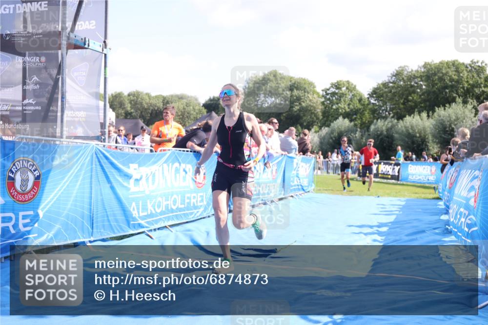 25.08.2024 - Elbe Triathlon Hamburg H.Heesch http://msf.ph/oto/6874873 25.08.2024 11:39:38 Ziel 304, 497, 507, 707, 781, 1411 meine-sportfotos.de