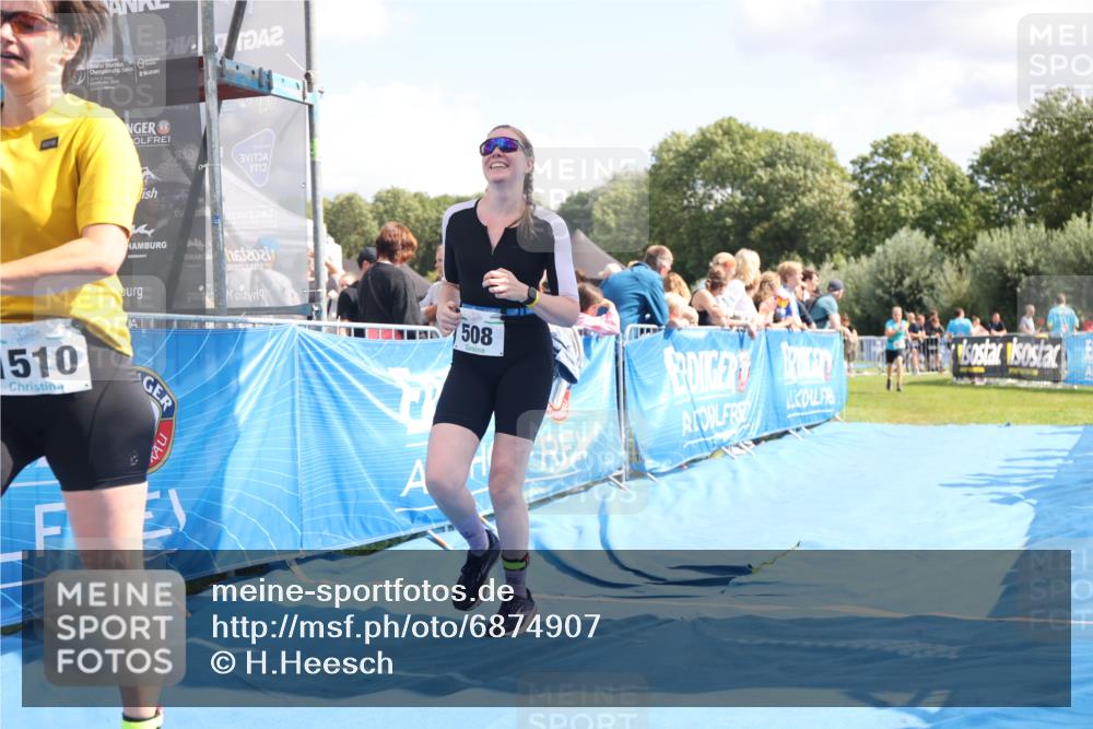 25.08.2024 - Elbe Triathlon Hamburg H.Heesch http://msf.ph/oto/6874907 25.08.2024 12:01:50 Ziel 508, 1510, 1571, 1628 meine-sportfotos.de