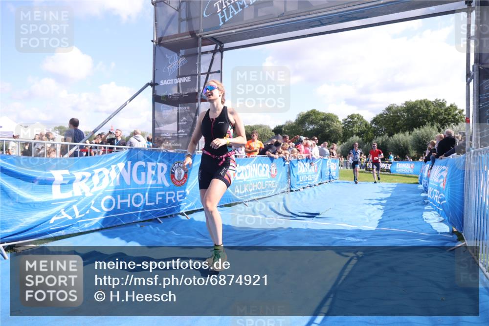 25.08.2024 - Elbe Triathlon Hamburg H.Heesch http://msf.ph/oto/6874921 25.08.2024 11:39:39 Ziel 304, 507, 707, 781, 1411 meine-sportfotos.de