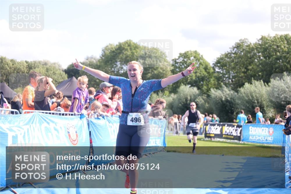 25.08.2024 - Elbe Triathlon Hamburg H.Heesch http://msf.ph/oto/6875124 25.08.2024 11:39:58 Ziel 496, 642, 1609 meine-sportfotos.de