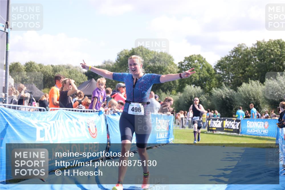 25.08.2024 - Elbe Triathlon Hamburg H.Heesch http://msf.ph/oto/6875130 25.08.2024 11:39:58 Ziel 496, 642, 1609 meine-sportfotos.de