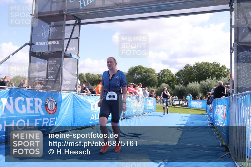 25.08.2024 - Elbe Triathlon Hamburg H.Heesch http://msf.ph/oto/6875161 25.08.2024 11:39:59 Ziel 496, 642, 1609 meine-sportfotos.de