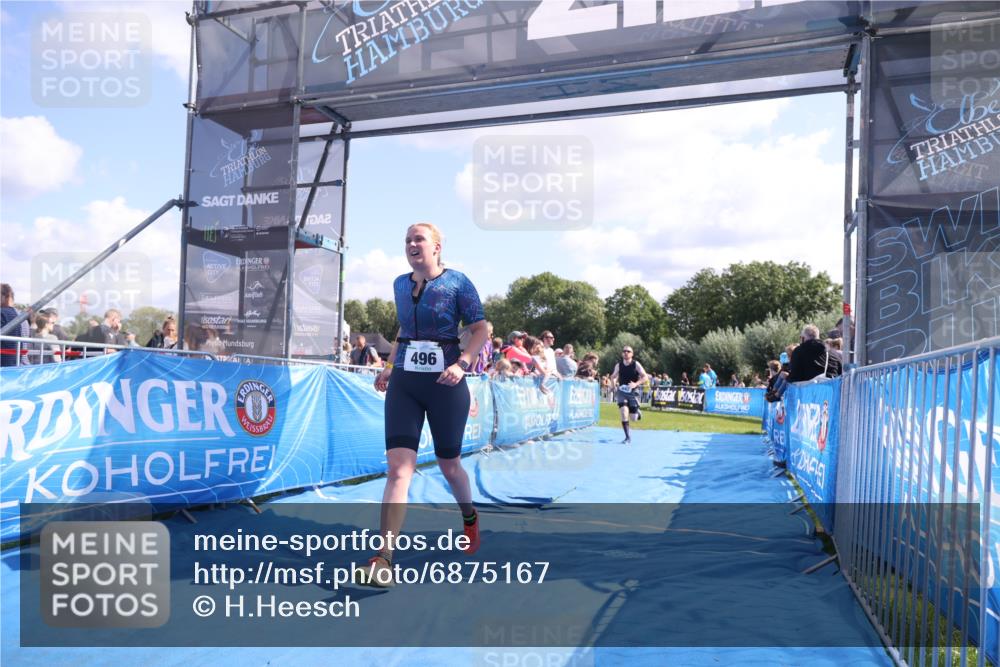 25.08.2024 - Elbe Triathlon Hamburg H.Heesch http://msf.ph/oto/6875167 25.08.2024 11:39:59 Ziel 496, 642, 1609 meine-sportfotos.de