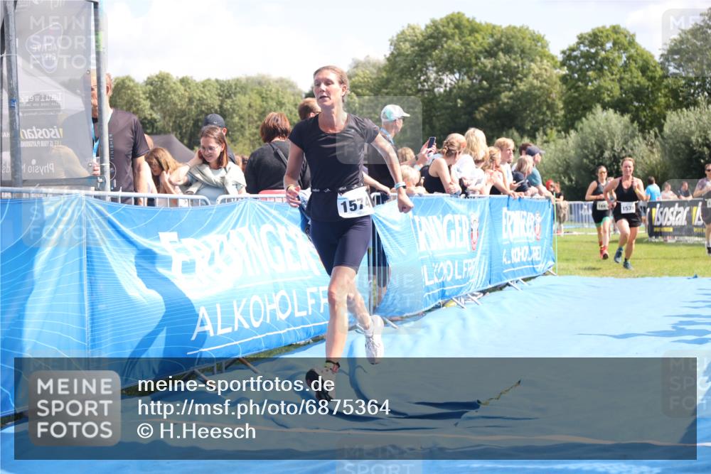 25.08.2024 - Elbe Triathlon Hamburg H.Heesch http://msf.ph/oto/6875364 25.08.2024 12:03:23 Ziel 1404, 1539, 1553, 1574, 1654, 1699 meine-sportfotos.de