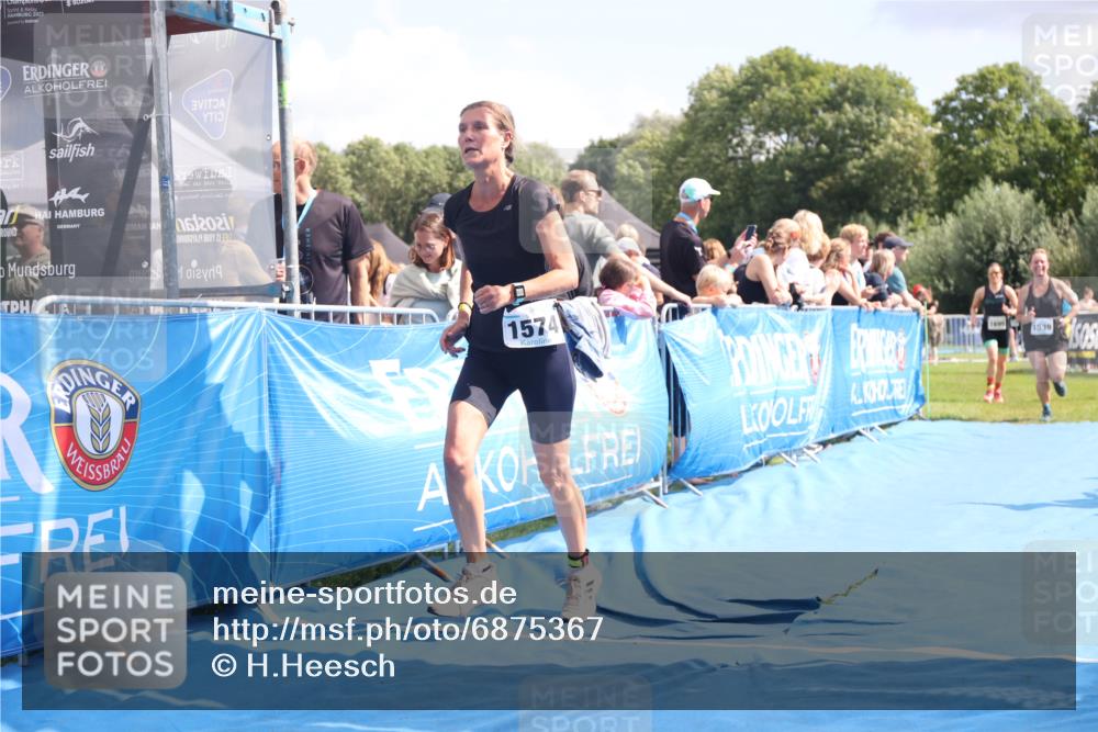 25.08.2024 - Elbe Triathlon Hamburg H.Heesch http://msf.ph/oto/6875367 25.08.2024 12:03:23 Ziel 1404, 1539, 1553, 1574, 1654, 1699 meine-sportfotos.de