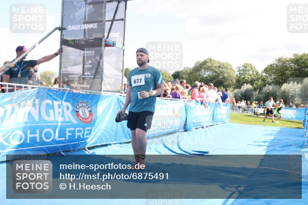 25.08.2024 - Elbe Triathlon Hamburg H.Heesch http://msf.ph/oto/6875491 25.08.2024 11:40:47 Ziel 267, 626, 677, 775 meine-sportfotos.de