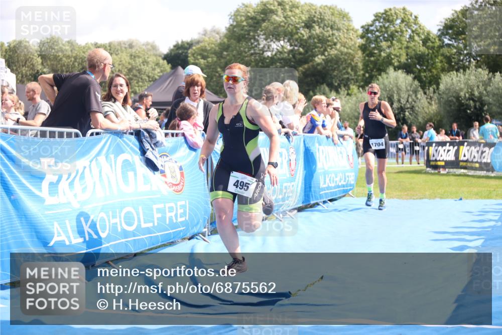 25.08.2024 - Elbe Triathlon Hamburg H.Heesch http://msf.ph/oto/6875562 25.08.2024 12:04:42 Ziel 495, 1704 meine-sportfotos.de