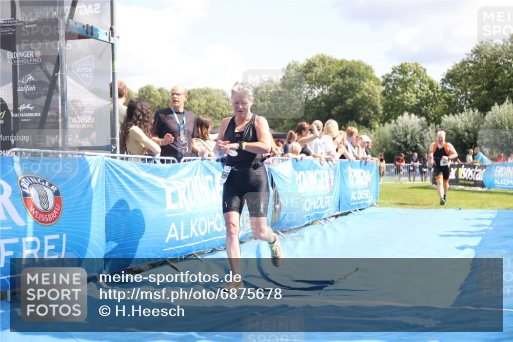 25.08.2024 - Elbe Triathlon Hamburg H.Heesch http://msf.ph/oto/6875678 25.08.2024 12:05:20 Ziel 361, 1596 meine-sportfotos.de