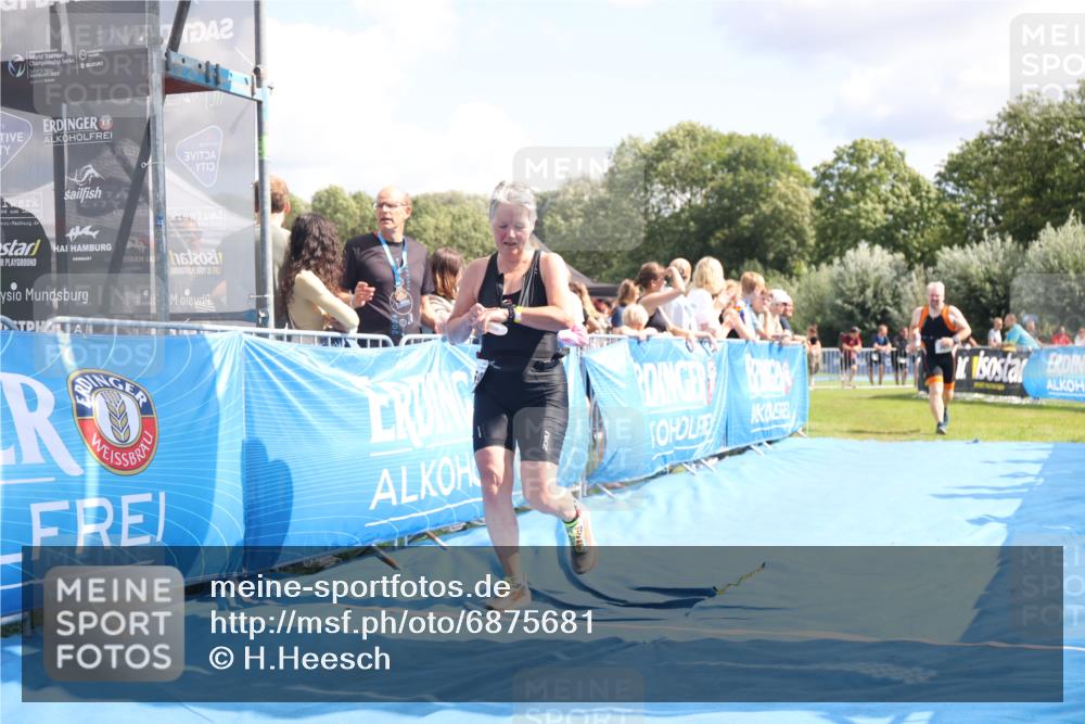 25.08.2024 - Elbe Triathlon Hamburg H.Heesch http://msf.ph/oto/6875681 25.08.2024 12:05:20 Ziel 361, 1596 meine-sportfotos.de