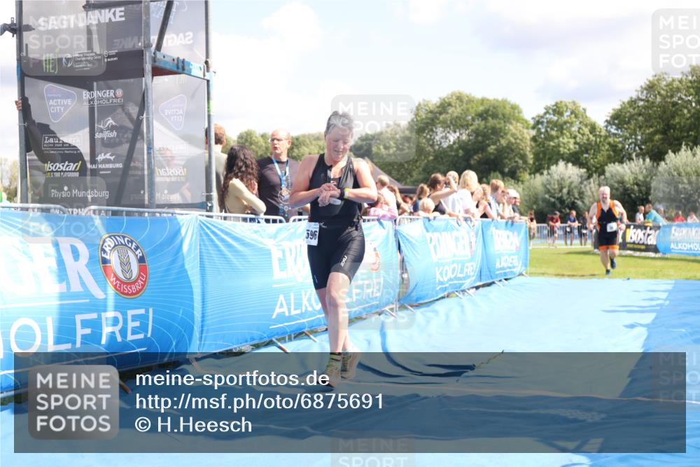 25.08.2024 - Elbe Triathlon Hamburg H.Heesch http://msf.ph/oto/6875691 25.08.2024 12:05:20 Ziel 361, 1596 meine-sportfotos.de