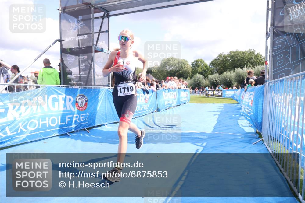 25.08.2024 - Elbe Triathlon Hamburg H.Heesch http://msf.ph/oto/6875853 25.08.2024 12:05:39 Ziel 1603, 1719 meine-sportfotos.de