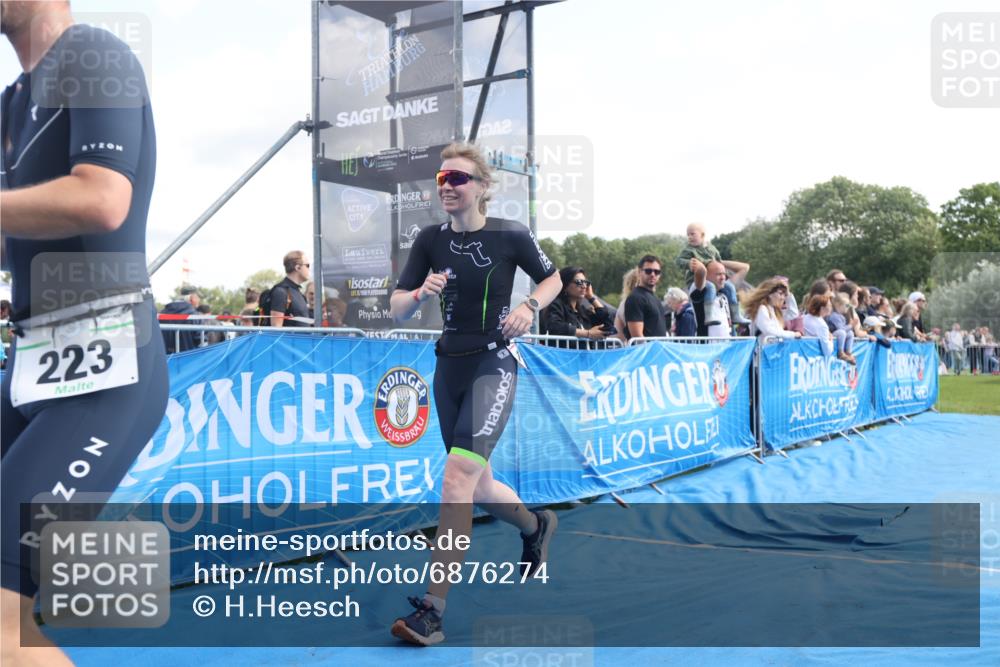25.08.2024 - Elbe Triathlon Hamburg H.Heesch http://msf.ph/oto/6876274 25.08.2024 11:17:00 Ziel 144, 223, 528 meine-sportfotos.de