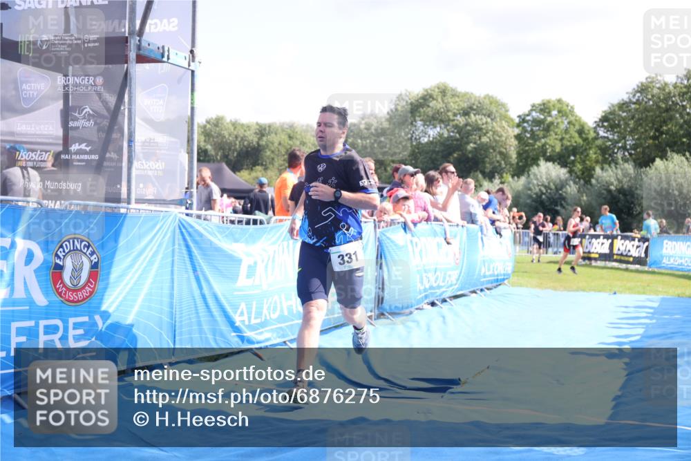 25.08.2024 - Elbe Triathlon Hamburg H.Heesch http://msf.ph/oto/6876275 25.08.2024 11:42:39 Ziel 331, 500, 768, 1495 meine-sportfotos.de