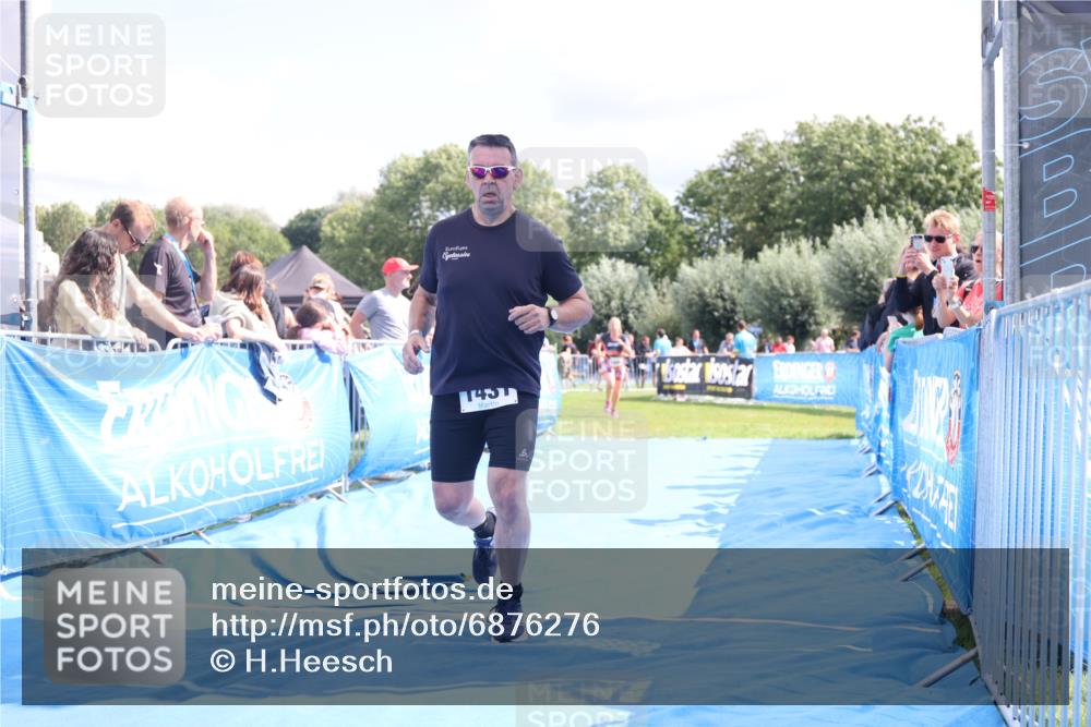 25.08.2024 - Elbe Triathlon Hamburg H.Heesch http://msf.ph/oto/6876276 25.08.2024 12:06:38 Ziel 1431, 1684 meine-sportfotos.de