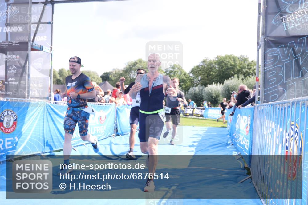 25.08.2024 - Elbe Triathlon Hamburg H.Heesch http://msf.ph/oto/6876514 25.08.2024 11:43:16 Ziel 397, 568, 608, 714, 1418 meine-sportfotos.de