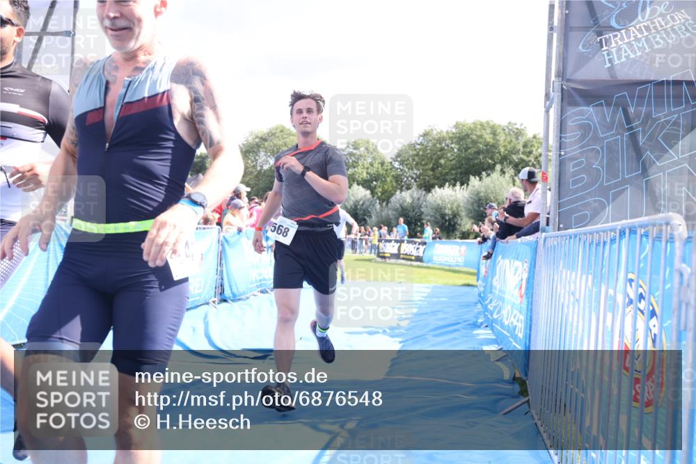 25.08.2024 - Elbe Triathlon Hamburg H.Heesch http://msf.ph/oto/6876548 25.08.2024 11:43:17 Ziel 397, 568, 608, 714, 1418 meine-sportfotos.de