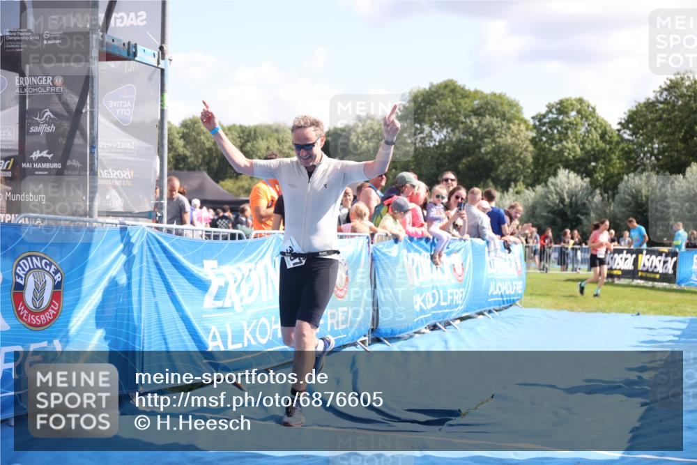 25.08.2024 - Elbe Triathlon Hamburg H.Heesch http://msf.ph/oto/6876605 25.08.2024 11:43:20 Ziel 397, 568, 608, 714, 1418, 1617 meine-sportfotos.de