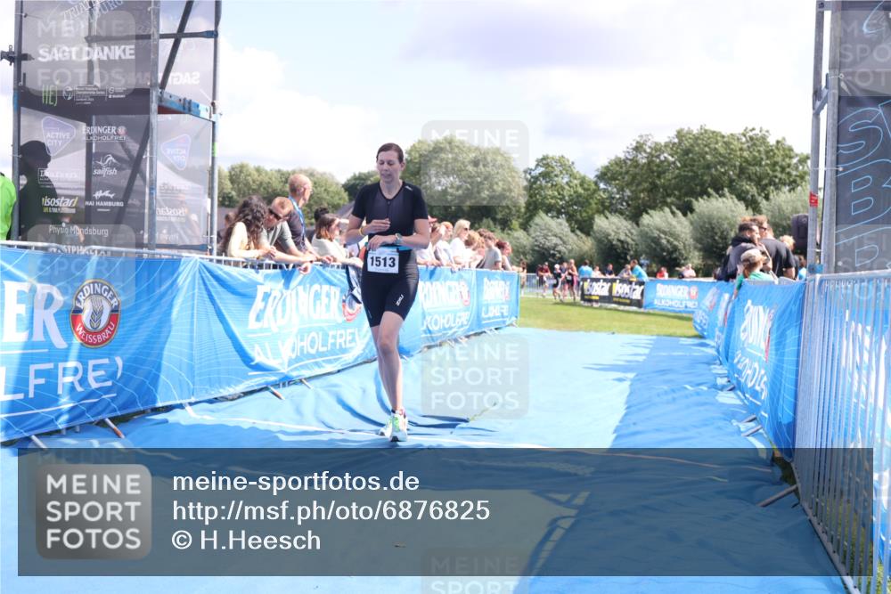 25.08.2024 - Elbe Triathlon Hamburg H.Heesch http://msf.ph/oto/6876825 25.08.2024 12:07:51 Ziel 1513, 1696 meine-sportfotos.de