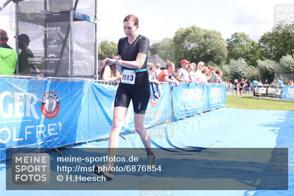 25.08.2024 - Elbe Triathlon Hamburg H.Heesch http://msf.ph/oto/6876854 25.08.2024 12:07:51 Ziel 1513, 1696 meine-sportfotos.de