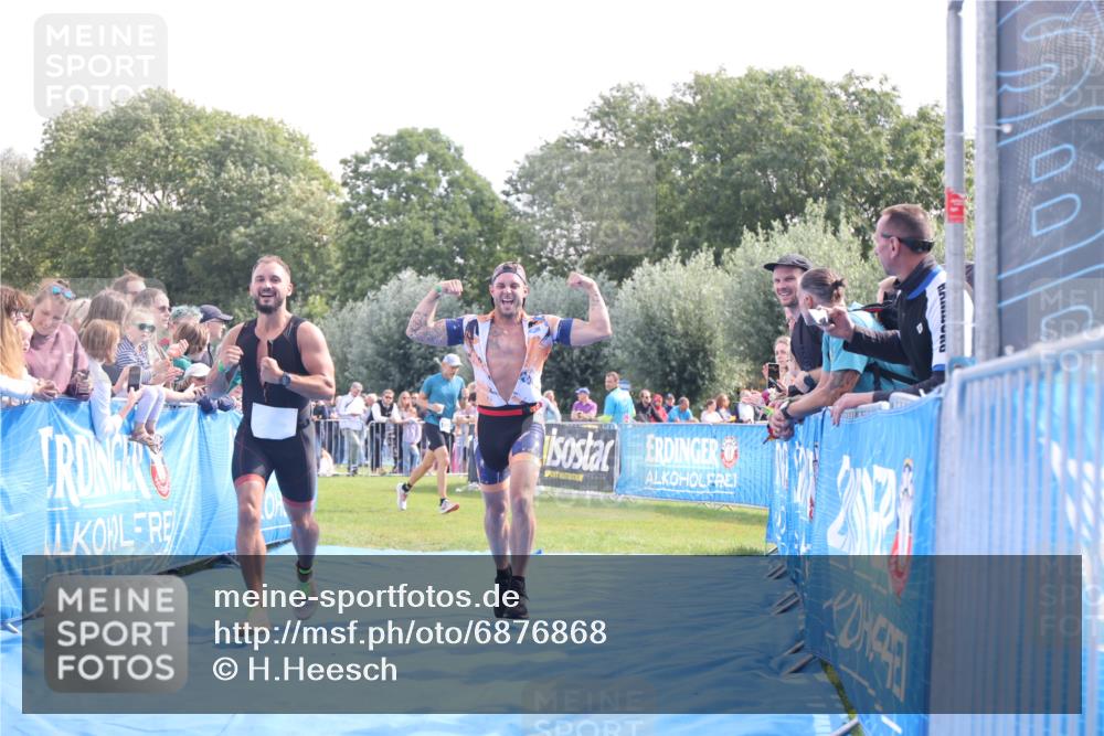 25.08.2024 - Elbe Triathlon Hamburg H.Heesch http://msf.ph/oto/6876868 25.08.2024 11:18:30 Ziel 312 meine-sportfotos.de