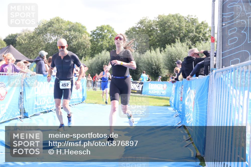 25.08.2024 - Elbe Triathlon Hamburg H.Heesch http://msf.ph/oto/6876897 25.08.2024 11:45:00 Ziel 452, 461, 532, 1626 meine-sportfotos.de