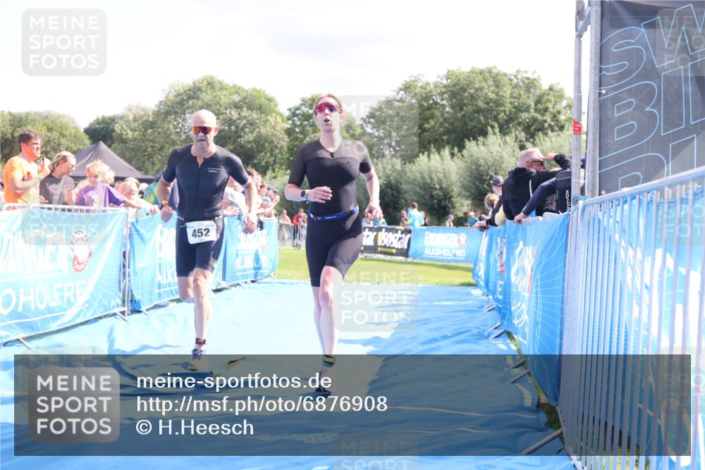 25.08.2024 - Elbe Triathlon Hamburg H.Heesch http://msf.ph/oto/6876908 25.08.2024 11:45:00 Ziel 452, 461, 532, 1626 meine-sportfotos.de