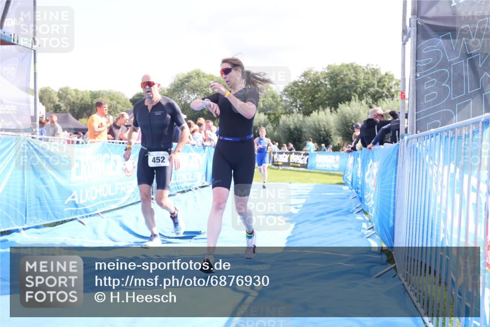 25.08.2024 - Elbe Triathlon Hamburg H.Heesch http://msf.ph/oto/6876930 25.08.2024 11:45:00 Ziel 452, 461, 532, 1626 meine-sportfotos.de