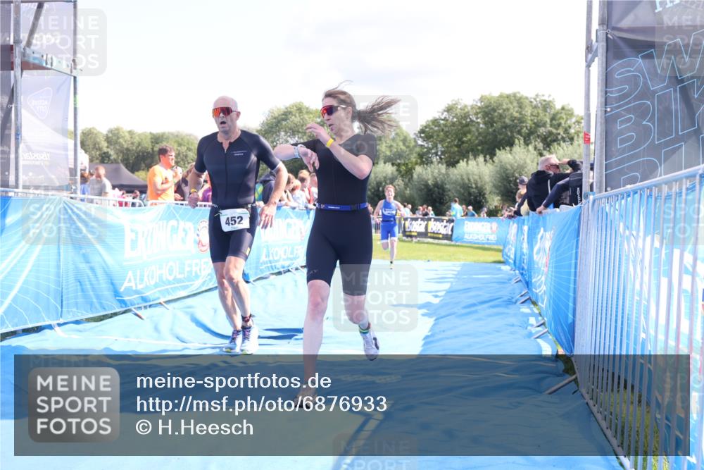 25.08.2024 - Elbe Triathlon Hamburg H.Heesch http://msf.ph/oto/6876933 25.08.2024 11:45:01 Ziel 452, 461, 532, 1438, 1626 meine-sportfotos.de