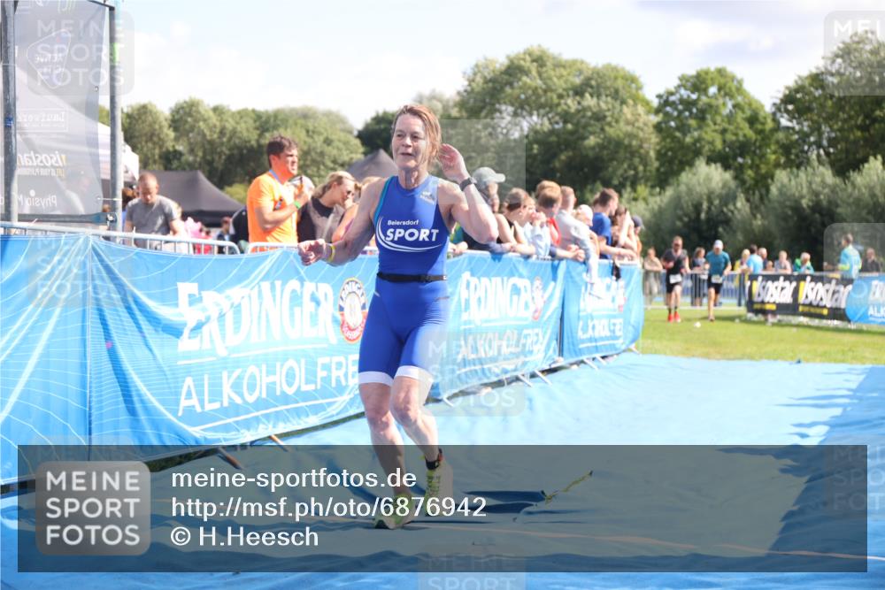 25.08.2024 - Elbe Triathlon Hamburg H.Heesch http://msf.ph/oto/6876942 25.08.2024 11:45:03 Ziel 452, 461, 532, 760, 1438, 1626 meine-sportfotos.de