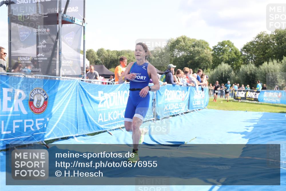 25.08.2024 - Elbe Triathlon Hamburg H.Heesch http://msf.ph/oto/6876955 25.08.2024 11:45:03 Ziel 452, 461, 532, 760, 1438, 1626 meine-sportfotos.de