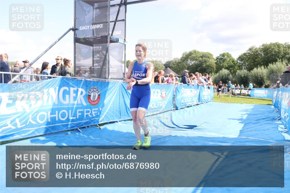 25.08.2024 - Elbe Triathlon Hamburg H.Heesch http://msf.ph/oto/6876980 25.08.2024 11:45:04 Ziel 452, 461, 532, 760, 1438, 1626 meine-sportfotos.de