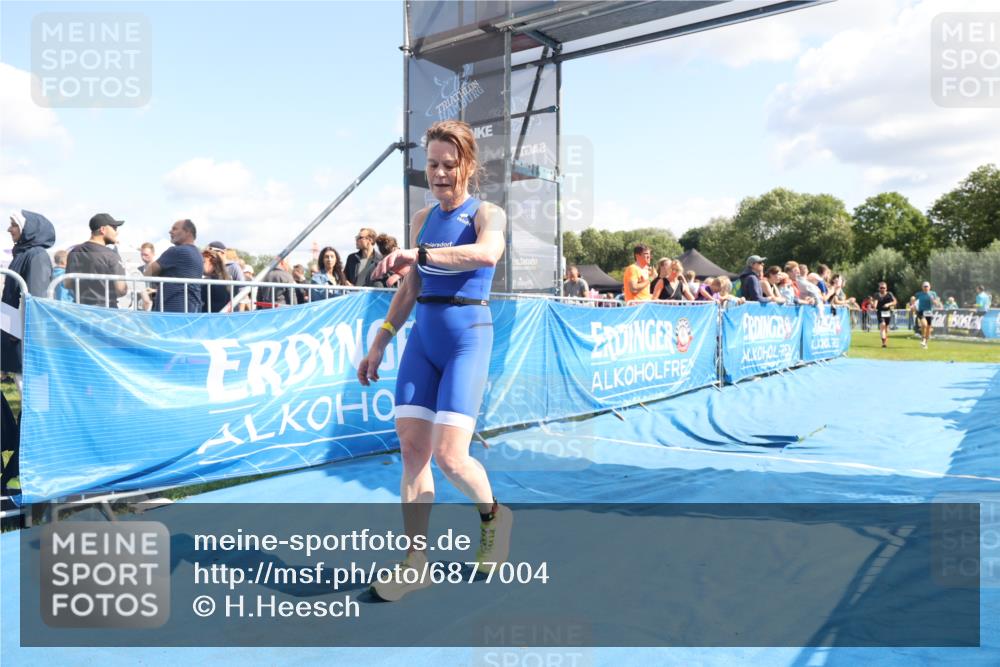 25.08.2024 - Elbe Triathlon Hamburg H.Heesch http://msf.ph/oto/6877004 25.08.2024 11:45:05 Ziel 452, 461, 532, 760, 1438, 1626 meine-sportfotos.de