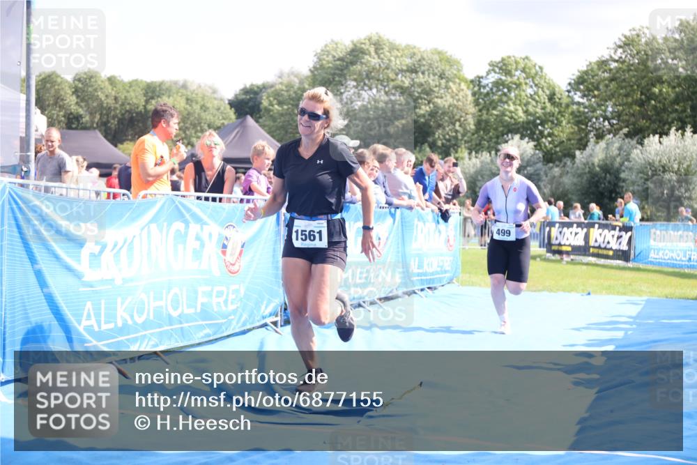 25.08.2024 - Elbe Triathlon Hamburg H.Heesch http://msf.ph/oto/6877155 25.08.2024 11:45:28 Ziel 499, 1561 meine-sportfotos.de