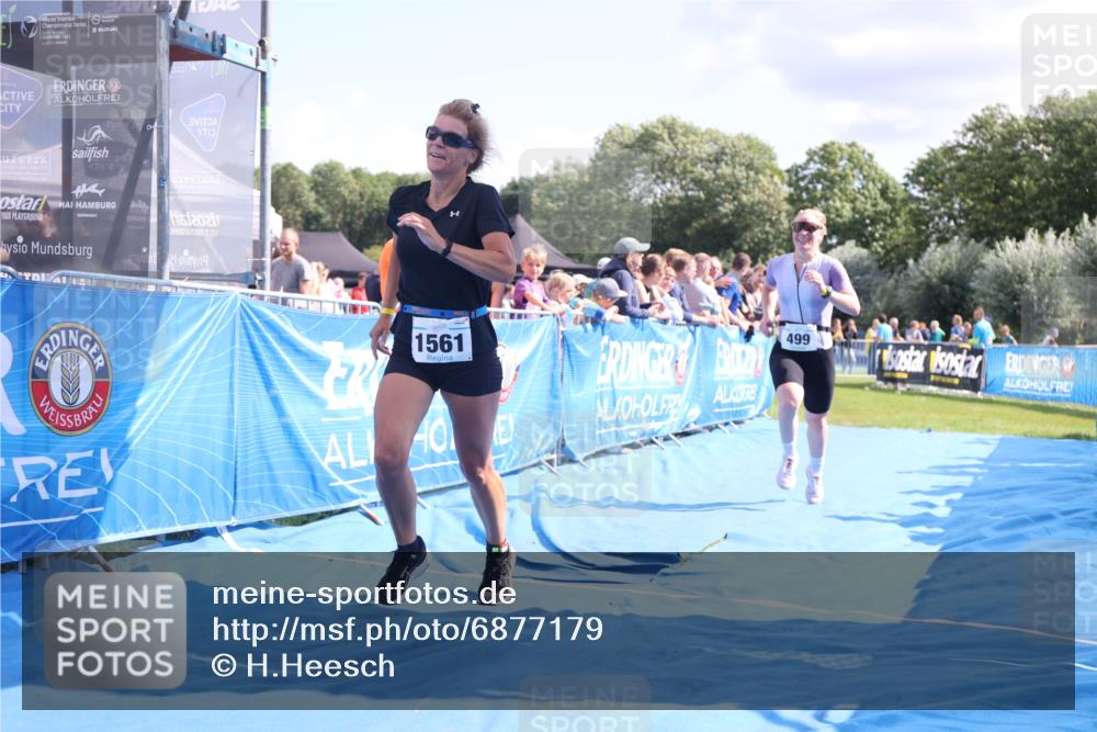 25.08.2024 - Elbe Triathlon Hamburg H.Heesch http://msf.ph/oto/6877179 25.08.2024 11:45:28 Ziel 499, 1561 meine-sportfotos.de