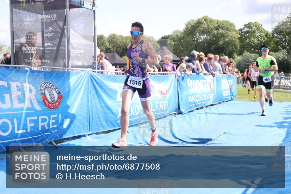 25.08.2024 - Elbe Triathlon Hamburg H.Heesch http://msf.ph/oto/6877508 25.08.2024 11:46:15 Ziel 565, 765, 779, 1516, 1718 meine-sportfotos.de