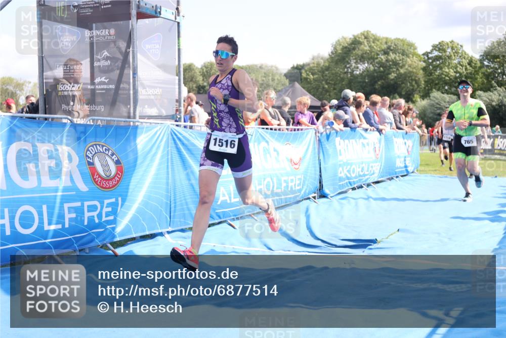 25.08.2024 - Elbe Triathlon Hamburg H.Heesch http://msf.ph/oto/6877514 25.08.2024 11:46:15 Ziel 565, 765, 779, 1516, 1718 meine-sportfotos.de