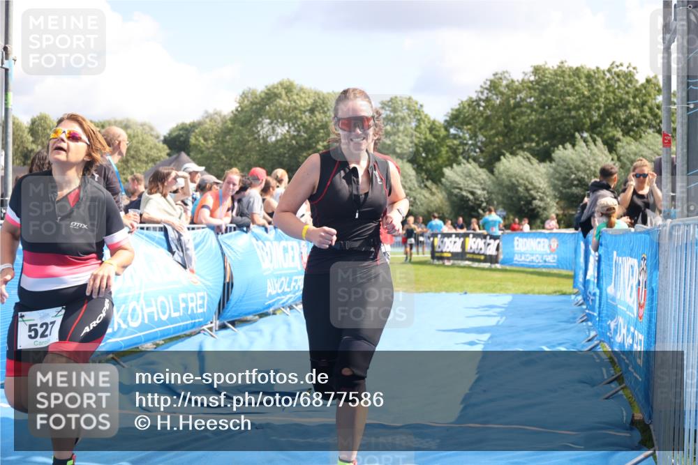 25.08.2024 - Elbe Triathlon Hamburg H.Heesch http://msf.ph/oto/6877586 25.08.2024 12:09:04 Ziel 501, 527, 1606, 1621, 1693, 1705 meine-sportfotos.de