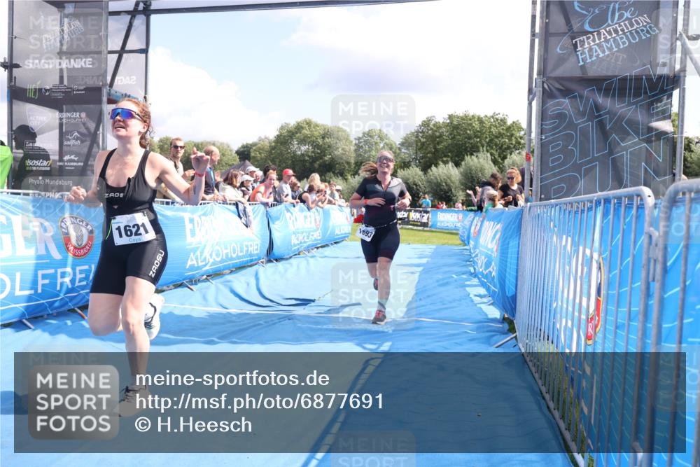 25.08.2024 - Elbe Triathlon Hamburg H.Heesch http://msf.ph/oto/6877691 25.08.2024 12:09:12 Ziel 1506, 1621, 1693 meine-sportfotos.de