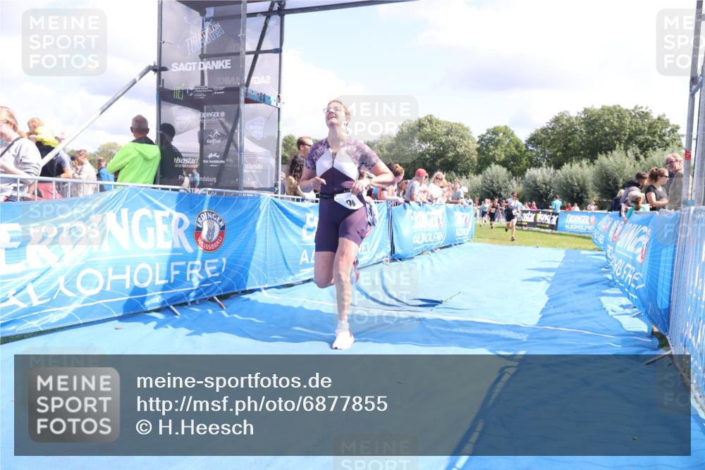 25.08.2024 - Elbe Triathlon Hamburg H.Heesch http://msf.ph/oto/6877855 25.08.2024 12:09:23 Ziel 490, 524, 1478, 1649, 1651, 1660 meine-sportfotos.de