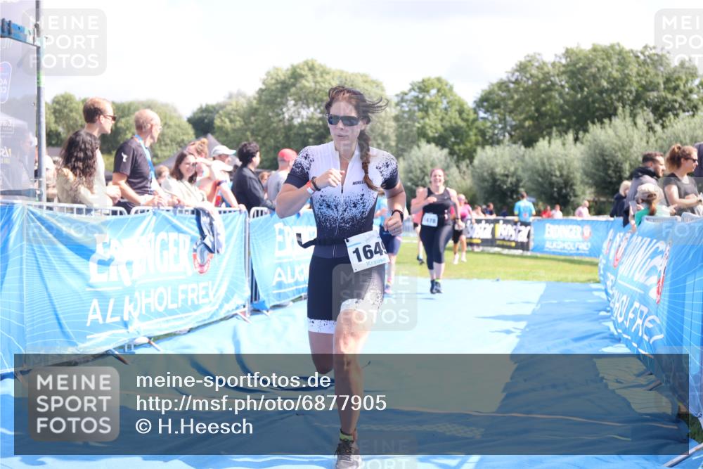 25.08.2024 - Elbe Triathlon Hamburg H.Heesch http://msf.ph/oto/6877905 25.08.2024 12:09:27 Ziel 490, 524, 1478, 1649, 1651, 1660 meine-sportfotos.de