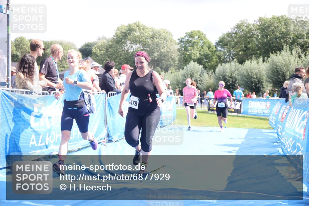 25.08.2024 - Elbe Triathlon Hamburg H.Heesch http://msf.ph/oto/6877929 25.08.2024 12:09:28 Ziel 490, 524, 1478, 1649, 1651, 1660 meine-sportfotos.de