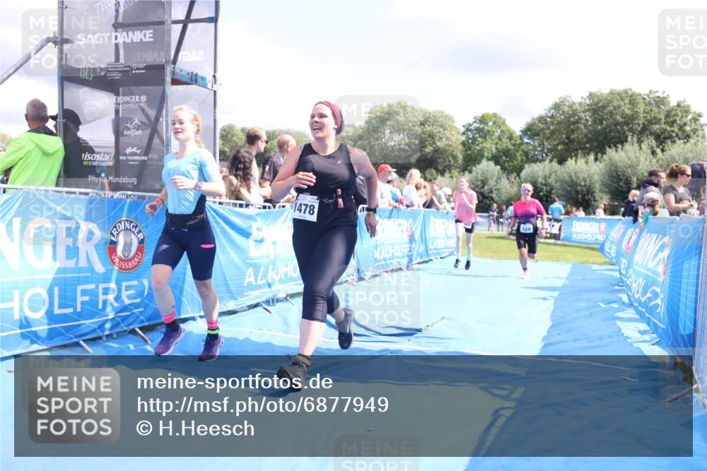 25.08.2024 - Elbe Triathlon Hamburg H.Heesch http://msf.ph/oto/6877949 25.08.2024 12:09:29 Ziel 490, 524, 1478, 1649, 1651, 1660 meine-sportfotos.de