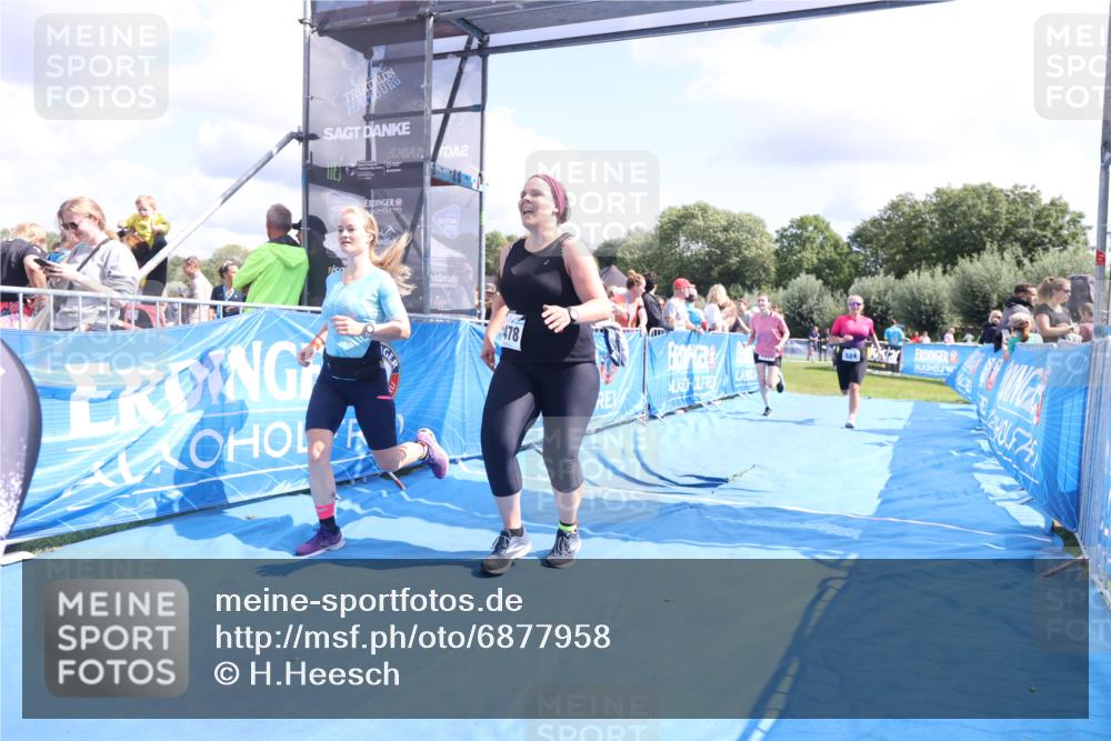 25.08.2024 - Elbe Triathlon Hamburg H.Heesch http://msf.ph/oto/6877958 25.08.2024 12:09:29 Ziel 490, 524, 1478, 1649, 1651, 1660 meine-sportfotos.de