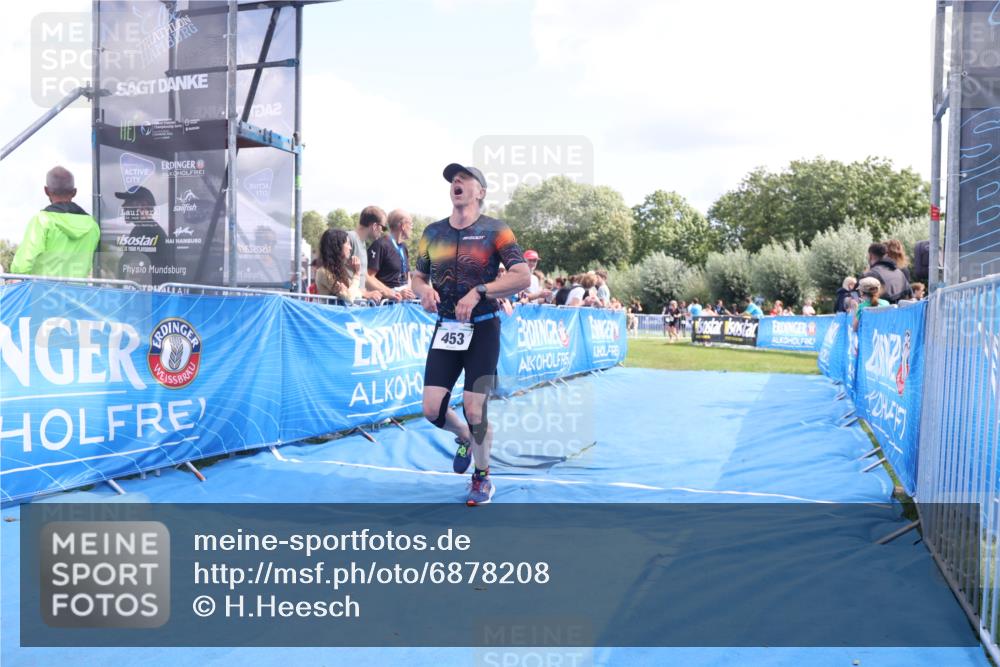 25.08.2024 - Elbe Triathlon Hamburg H.Heesch http://msf.ph/oto/6878208 25.08.2024 12:10:14 Ziel 453, 1673 meine-sportfotos.de