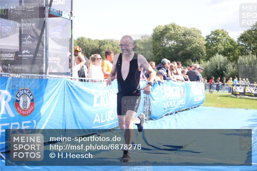 25.08.2024 - Elbe Triathlon Hamburg H.Heesch http://msf.ph/oto/6878276 25.08.2024 11:48:17 Ziel 471, 1441 meine-sportfotos.de