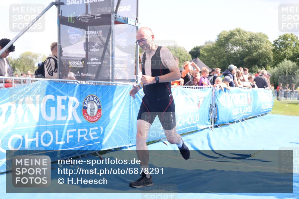 25.08.2024 - Elbe Triathlon Hamburg H.Heesch http://msf.ph/oto/6878291 25.08.2024 11:48:17 Ziel 471, 1441 meine-sportfotos.de
