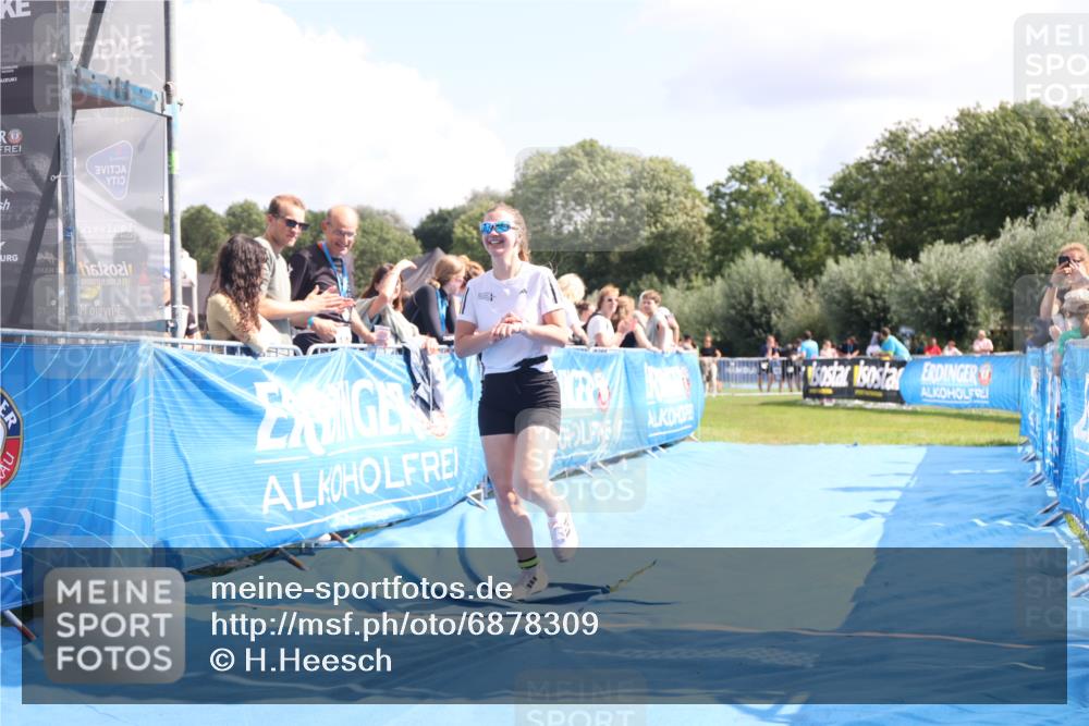 25.08.2024 - Elbe Triathlon Hamburg H.Heesch http://msf.ph/oto/6878309 25.08.2024 12:10:31 Ziel 1593, 1624 meine-sportfotos.de