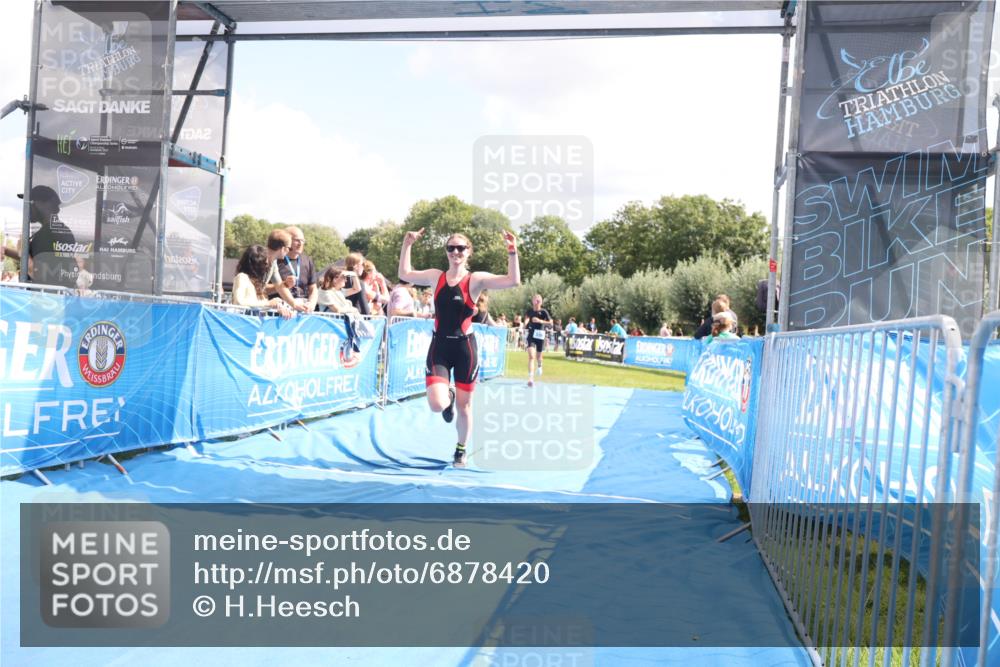 25.08.2024 - Elbe Triathlon Hamburg H.Heesch http://msf.ph/oto/6878420 25.08.2024 12:11:18 Ziel 539, 1688 meine-sportfotos.de