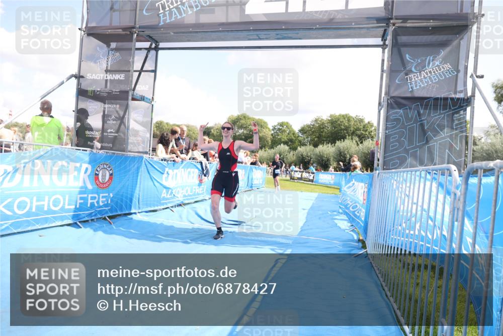 25.08.2024 - Elbe Triathlon Hamburg H.Heesch http://msf.ph/oto/6878427 25.08.2024 12:11:18 Ziel 539, 1688 meine-sportfotos.de